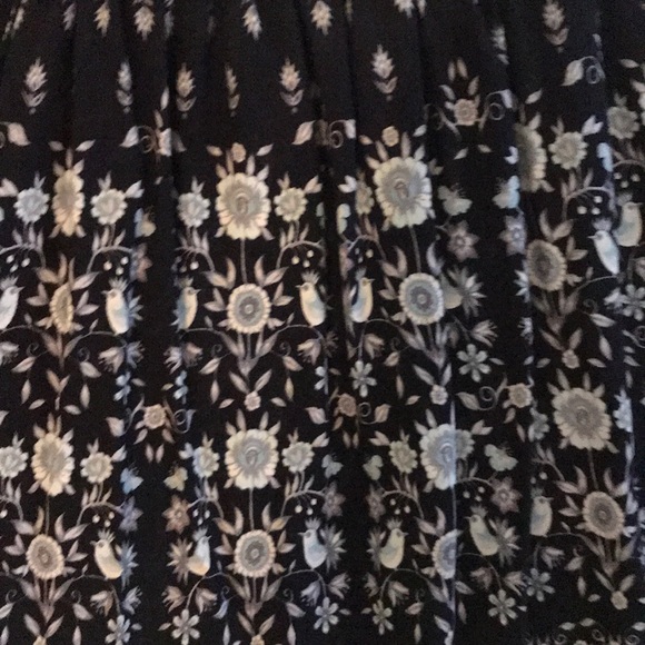 Cute girls dress, great for many occasions - Picture 2 of 5